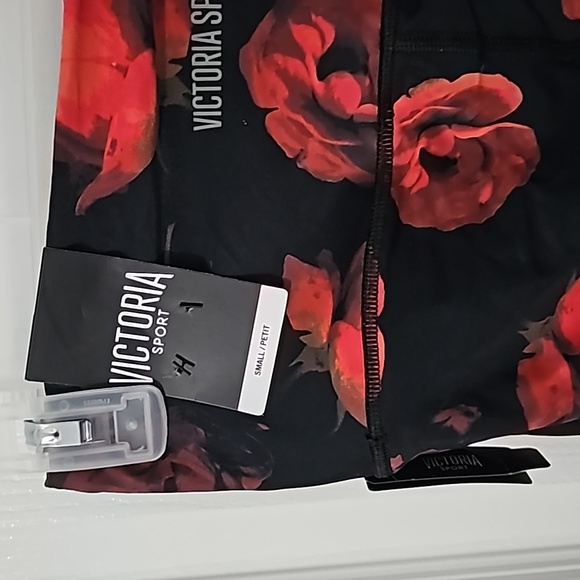 Victoria Sport leggings - Picture 3 of 3